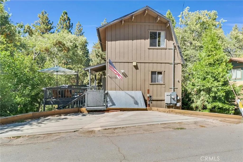 32794 Cougar Lane, Arrowbear, California 92382 home-pic-48