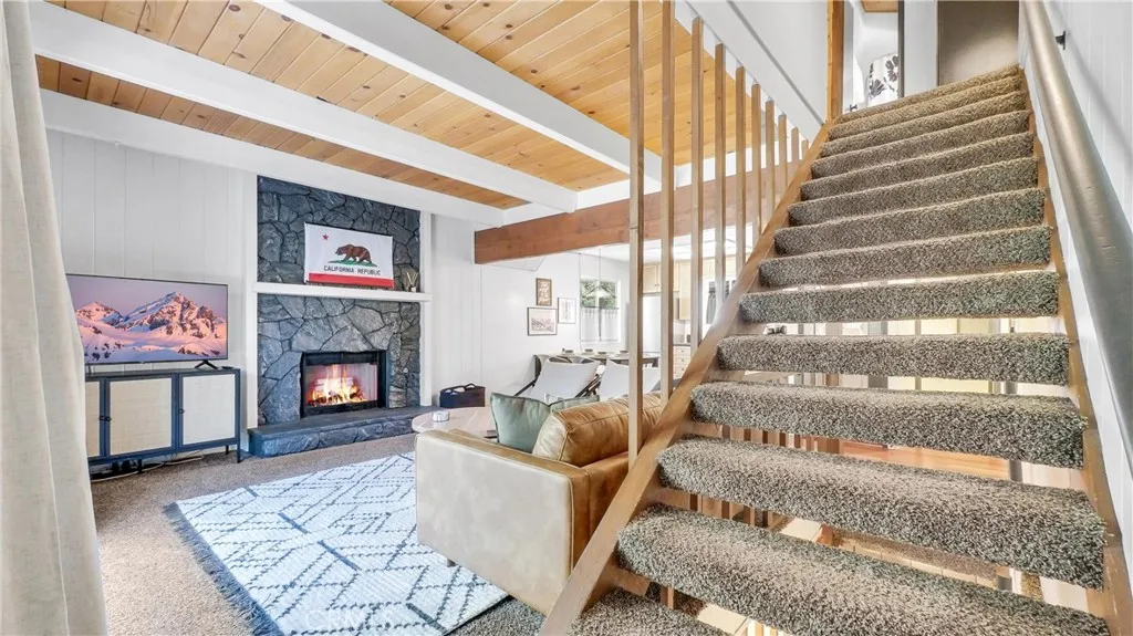 32794 Cougar Lane, Arrowbear, California 92382 home-pic-14