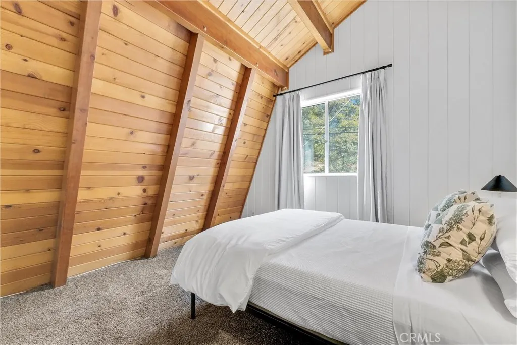 32794 Cougar Lane, Arrowbear, California 92382 home-pic-30