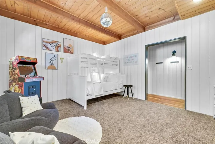 32794 Cougar Lane, Arrowbear, California 92382