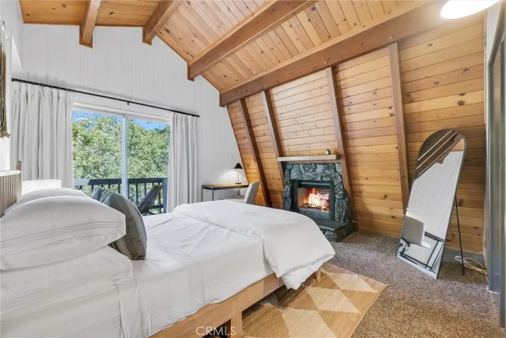 32794 Cougar Lane, Arrowbear, California 92382