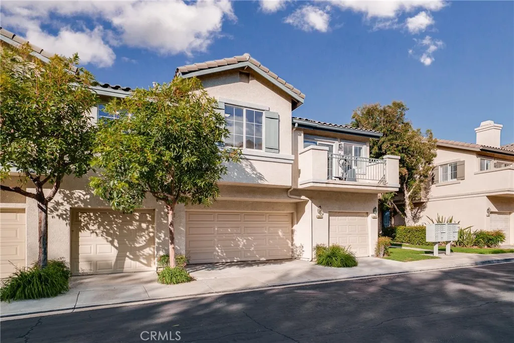 7835 E Viewrim, Anaheim, California 92808 home-pic-4