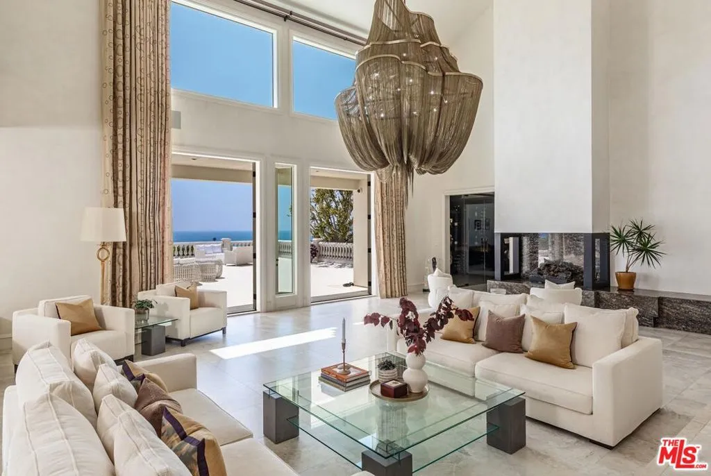 6051 Philip Avenue, Malibu, California 90265 home-pic-10
