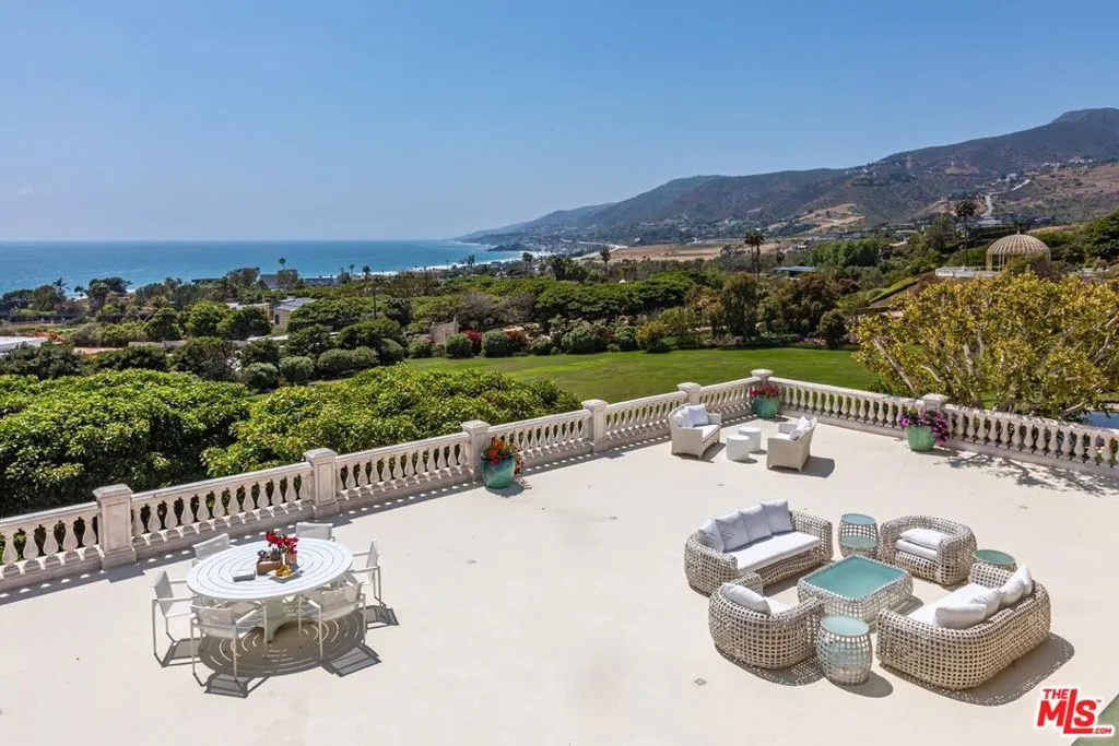 6051 Philip Avenue, Malibu, California 90265 home-pic-8