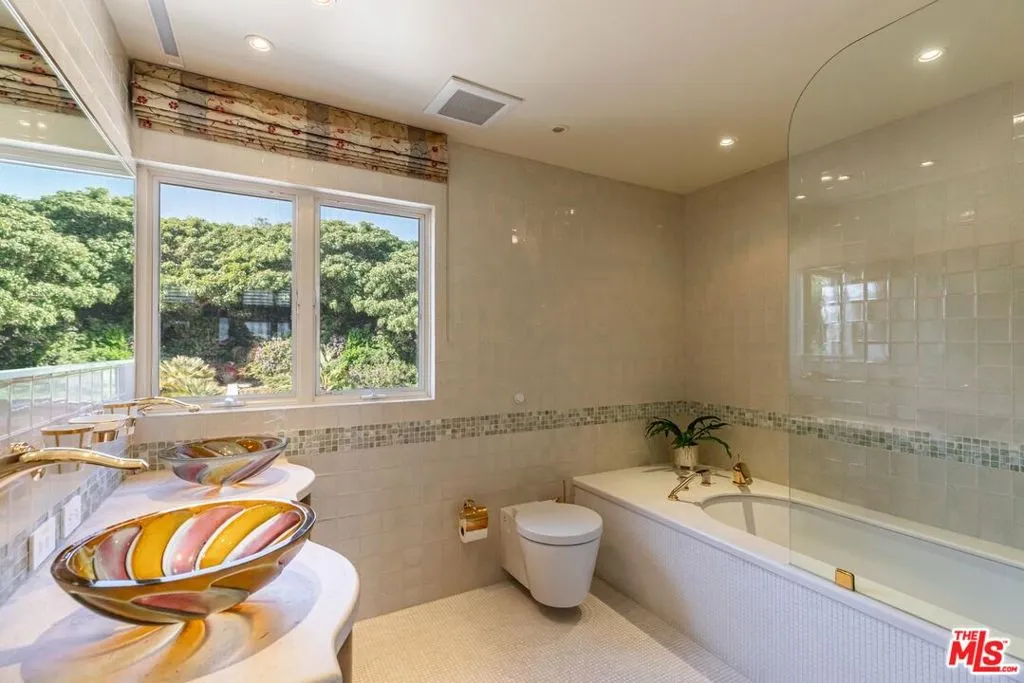 6051 Philip Avenue, Malibu, California 90265 home-pic-23