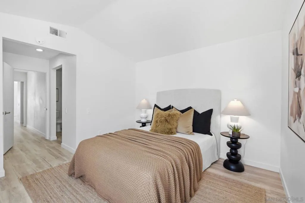13366 Tiverton Road, San Diego, California 92130 home-pic-13