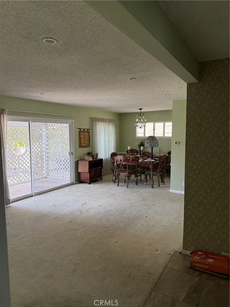 7059 Varna, North Hollywood, California 91605 home-pic-7