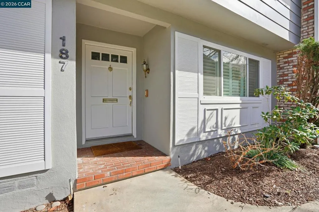 187 187 Miramonte Dr, Moraga, California 94556 home-pic-3