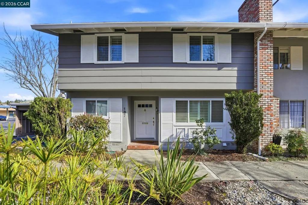187 187 Miramonte Dr, Moraga, California 94556 home-pic-1