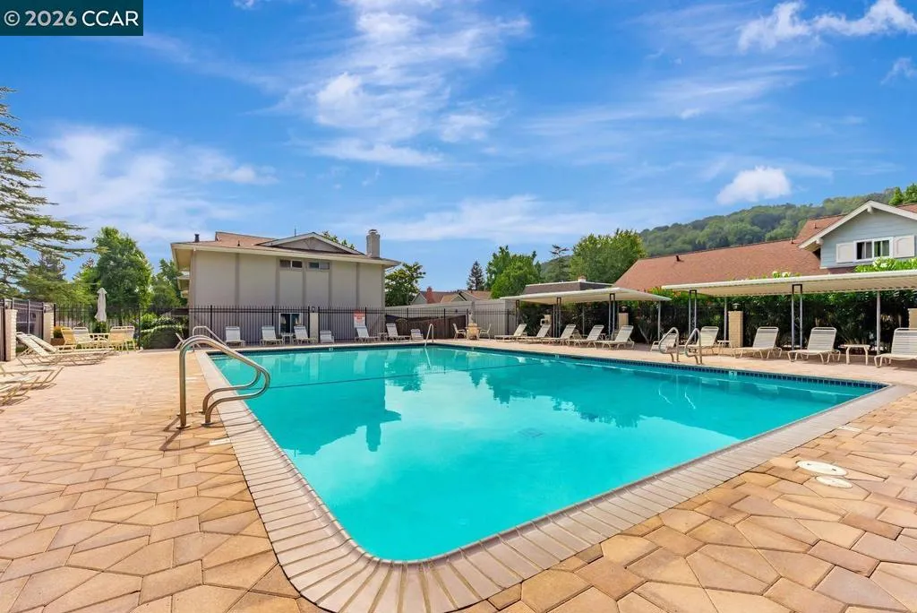 187 187 Miramonte Dr, Moraga, California 94556 home-pic-48