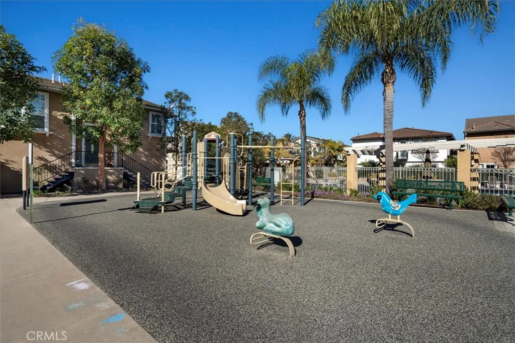 2889 Plaza Del Amo 515, Torrance, California 90503 home-pic-25