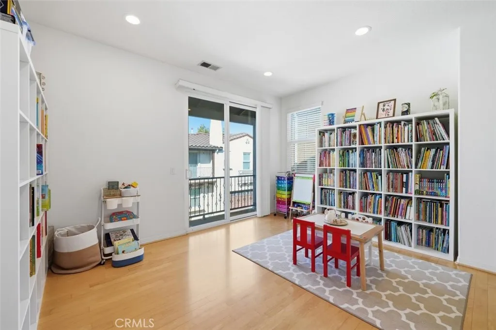 2889 Plaza Del Amo 515, Torrance, California 90503 home-pic-9