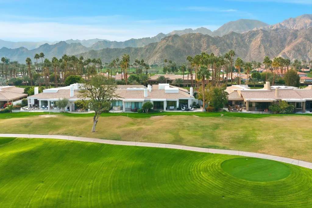 55650 Oaktree, La Quinta, California 92253 home-pic-6