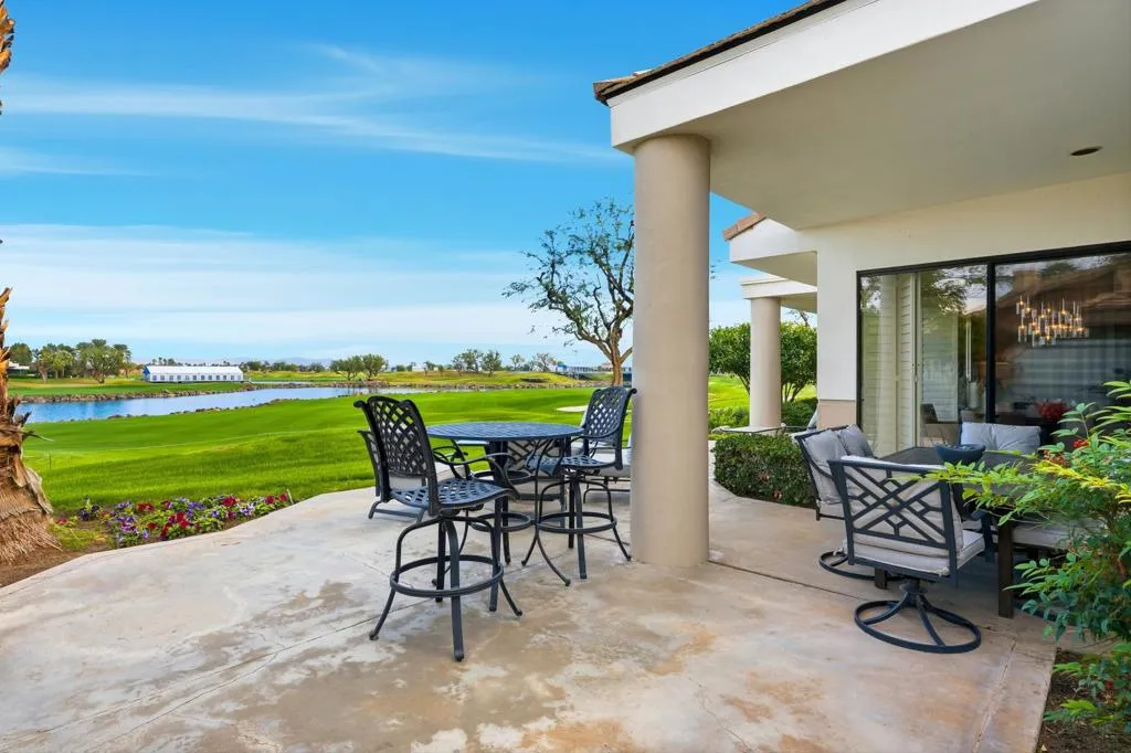 55650 Oaktree, La Quinta, California 92253 home-pic-37