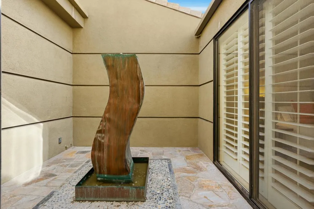 55650 Oaktree, La Quinta, California 92253 home-pic-12