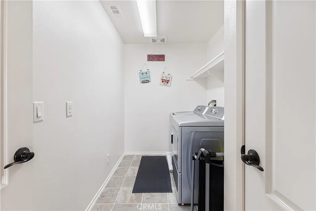 38113 Versailles, Palmdale, California 93552 home-pic-29