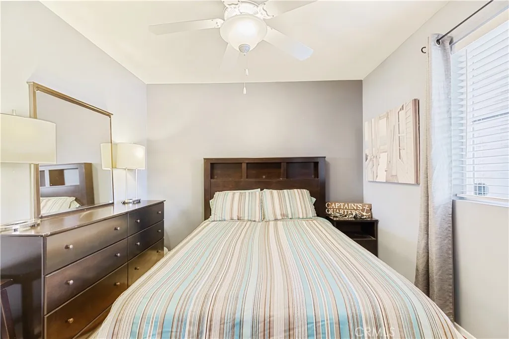 38113 Versailles, Palmdale, California 93552 home-pic-16