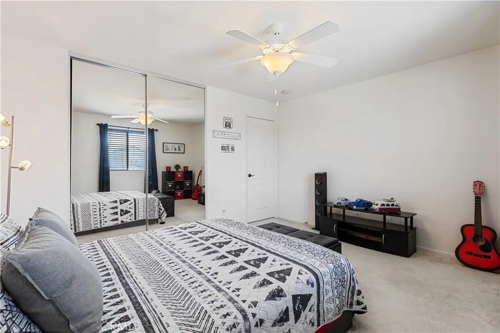 38113 Versailles, Palmdale, California 93552 home-pic-36