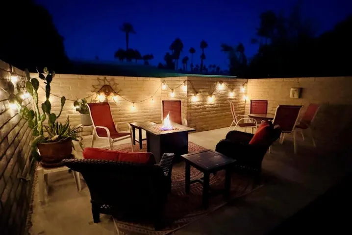 Cozy outdoor fire table