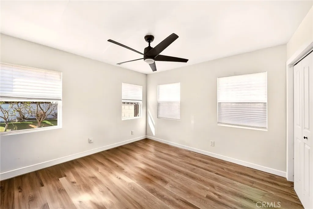5939 Cimarron, Los Angeles, California 90047 home-pic-25