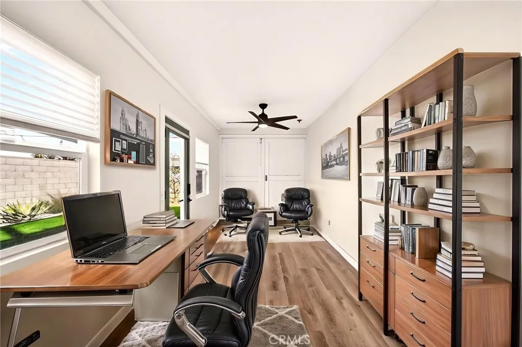 5939 Cimarron, Los Angeles, California 90047 home-pic-35