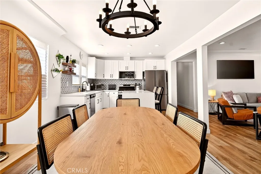 5939 Cimarron, Los Angeles, California 90047 home-pic-8