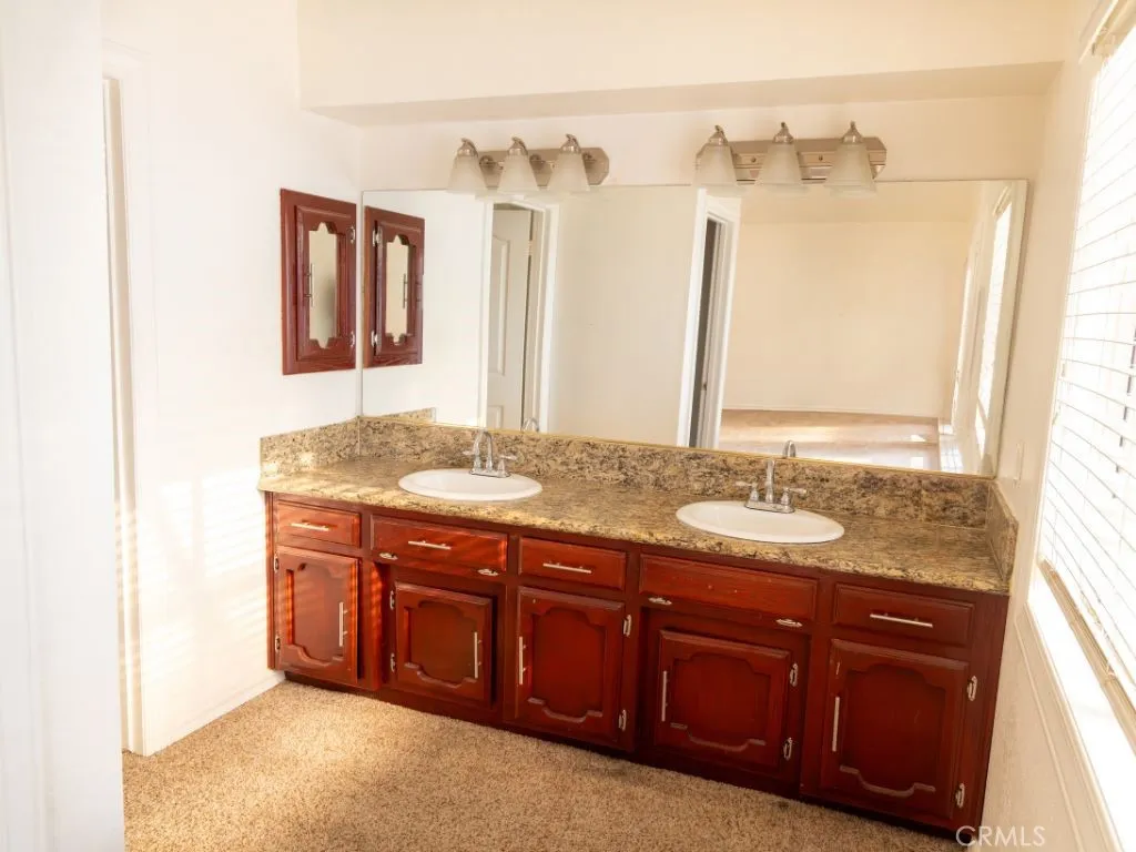 21131 Windsong Street, California City, California 93505 — photo 4