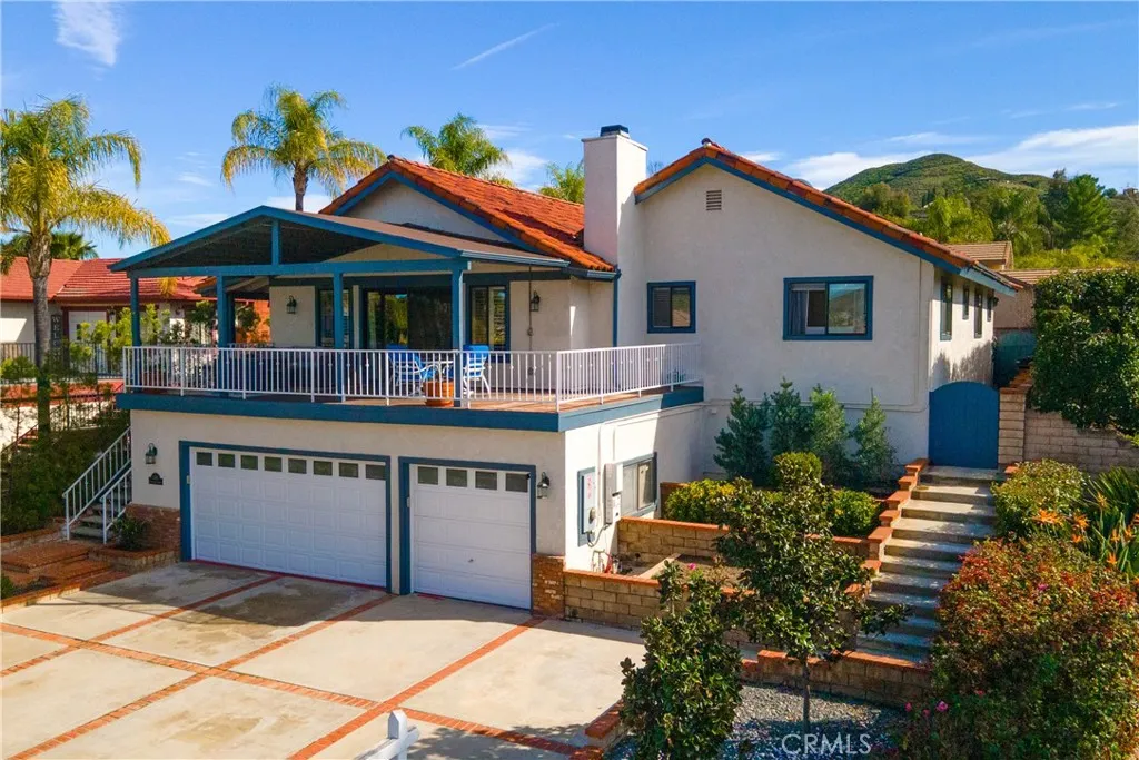 23619 Continental, Canyon Lake, California 92587 home-pic-1