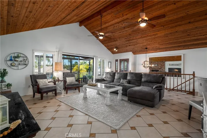 23619 Continental, Canyon Lake, California 92587