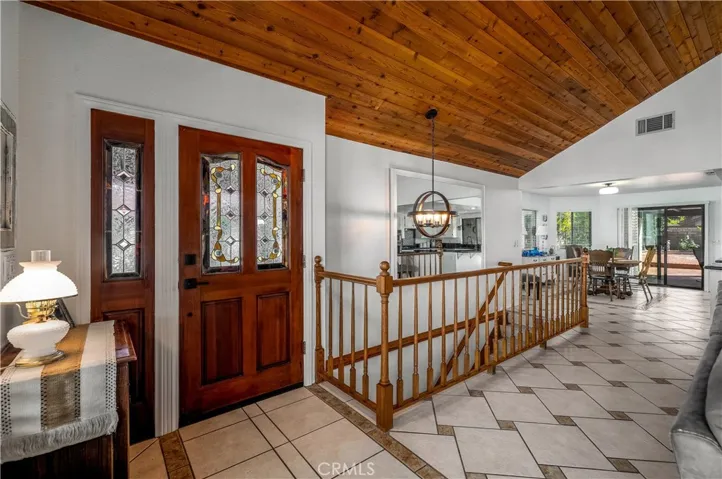 23619 Continental, Canyon Lake, California 92587
