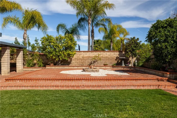 23619 Continental, Canyon Lake, California 92587