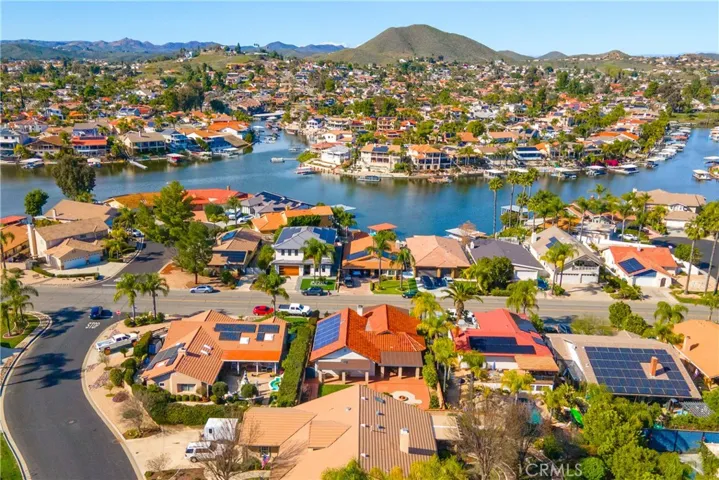 23619 Continental, Canyon Lake, California 92587