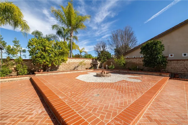 23619 Continental, Canyon Lake, California 92587