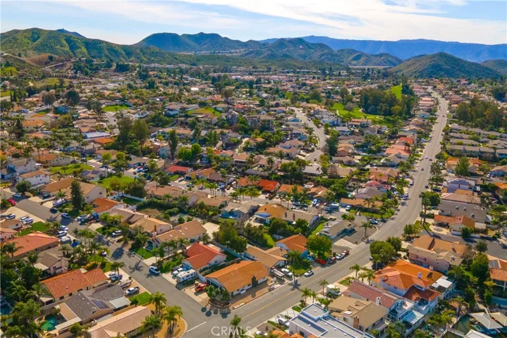 23619 Continental, Canyon Lake, California 92587