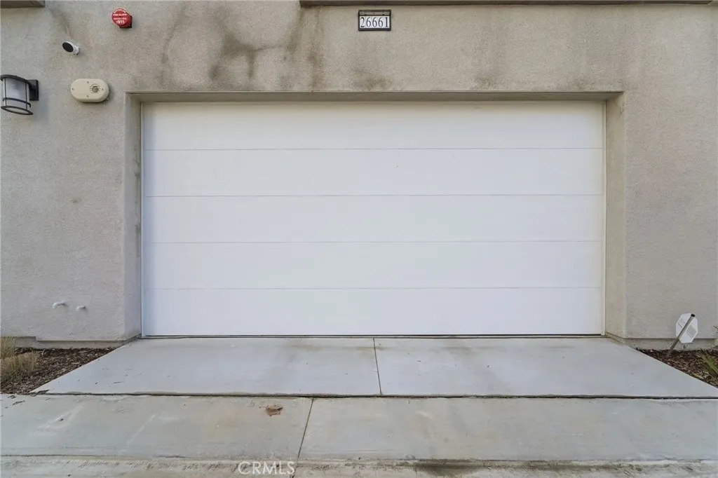 26661 Blue Hills Loop, Valencia, California 91381 home-pic-15
