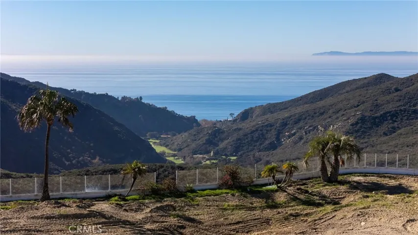 5 Vista Court, Laguna Niguel, California 92677