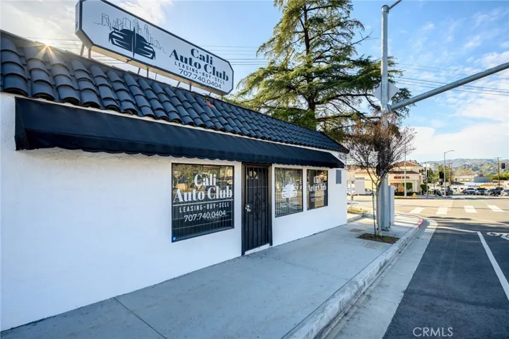 Frontage from Foothill Blvd