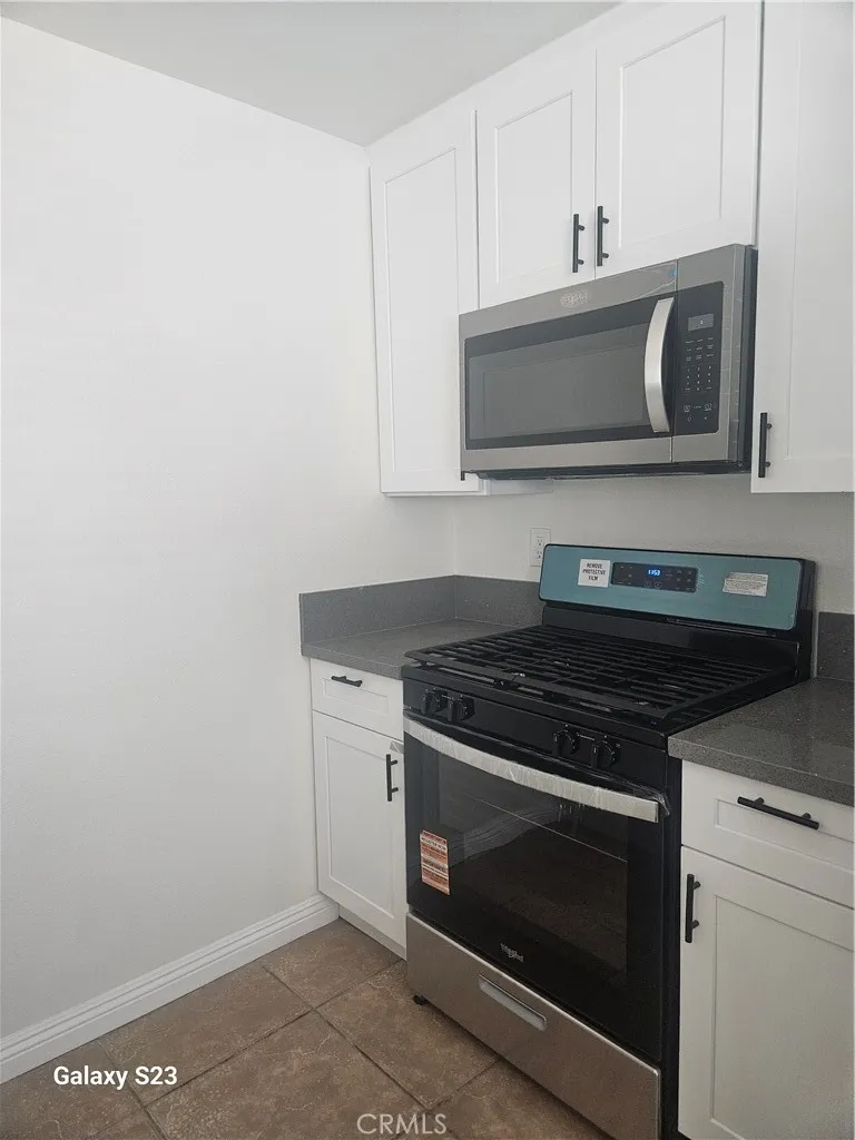 321 Daisy, Long Beach, California 90802 home-pic-8
