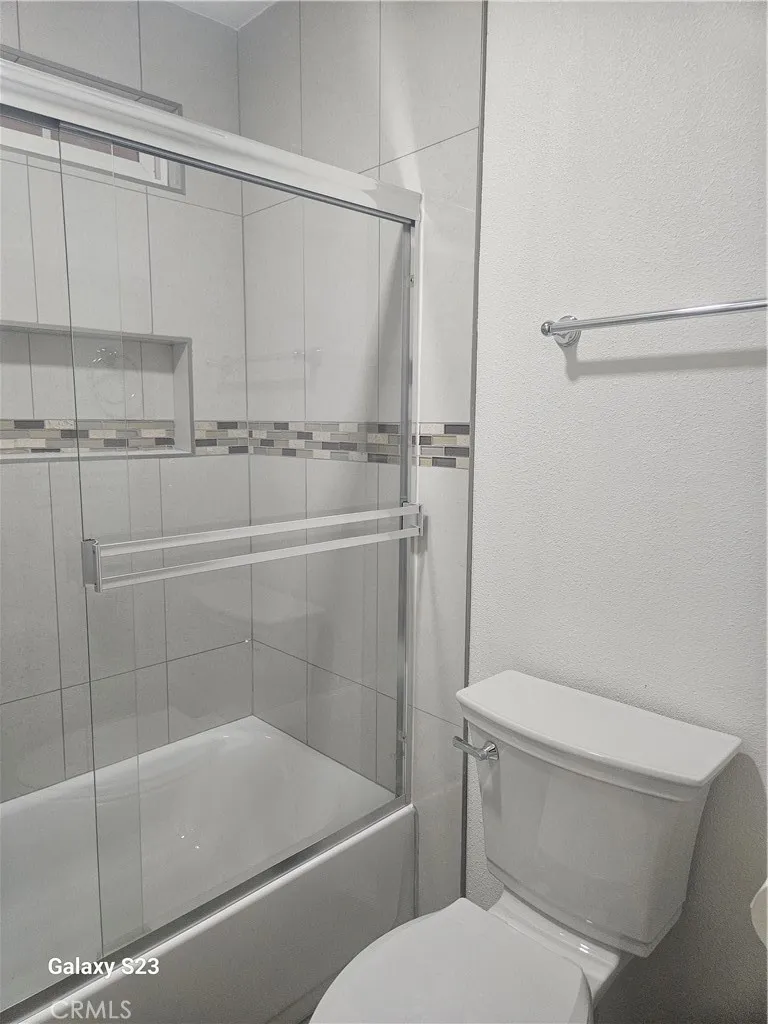 321 Daisy, Long Beach, California 90802 home-pic-18