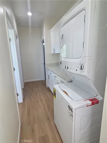 Hallway to Bdr's, laundry and Bathroom