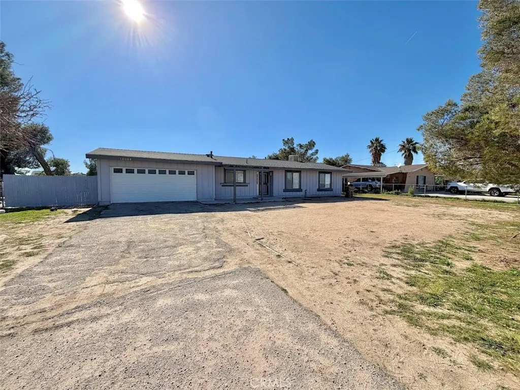 18089 Capri, Hesperia, California 92345 home-pic-1