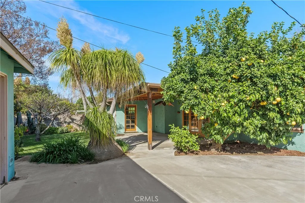 6735 De Anza, Riverside, California 92506 home-pic-35