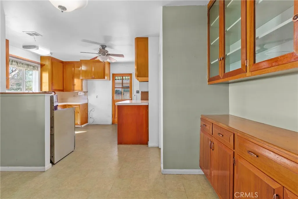 6735 De Anza, Riverside, California 92506 home-pic-17