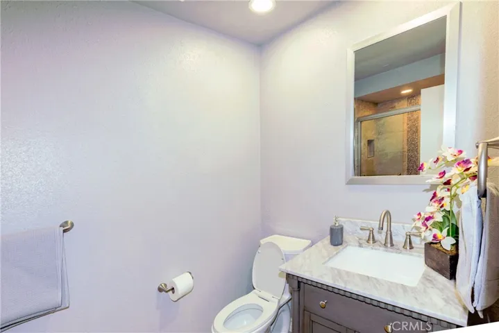 MAIN FLOOR 3/4 BATHROOM
