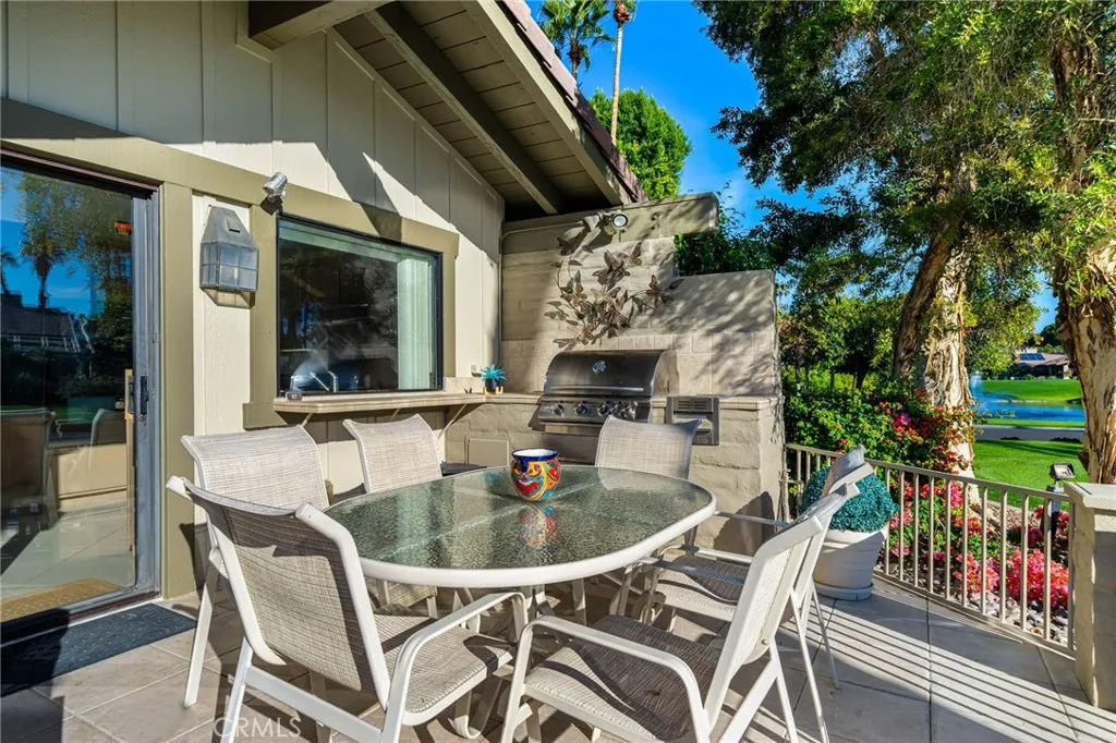 97 Palomino Circle, Palm Desert, California 92211 home-pic-17