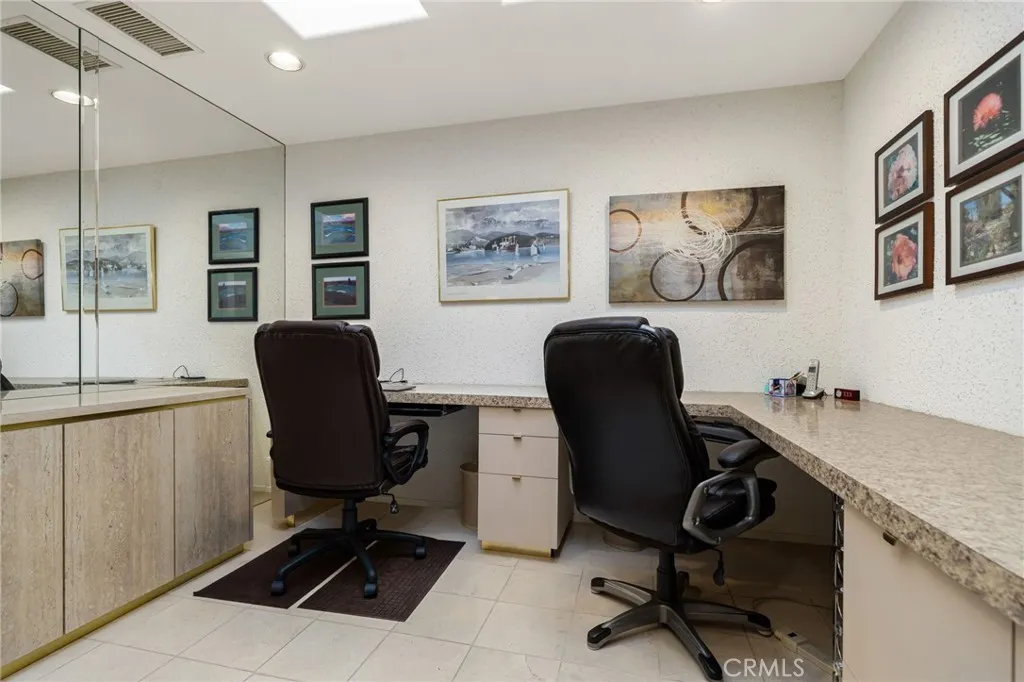 97 Palomino Circle, Palm Desert, California 92211 home-pic-27