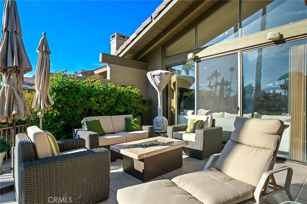 97 Palomino Circle, Palm Desert, California 92211 home-pic-16