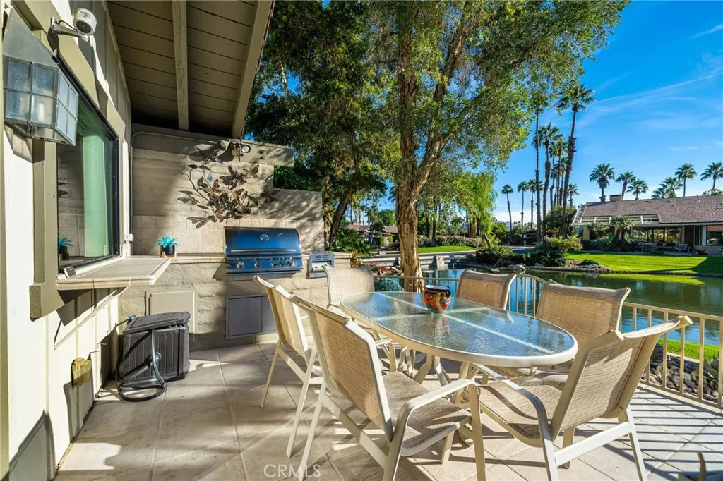 97 Palomino Circle, Palm Desert, California 92211 home-pic-2