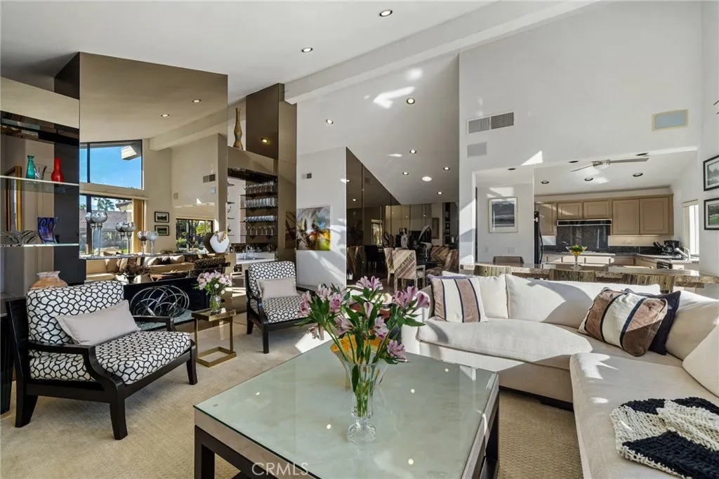 97 Palomino Circle, Palm Desert, California 92211 home-pic-9