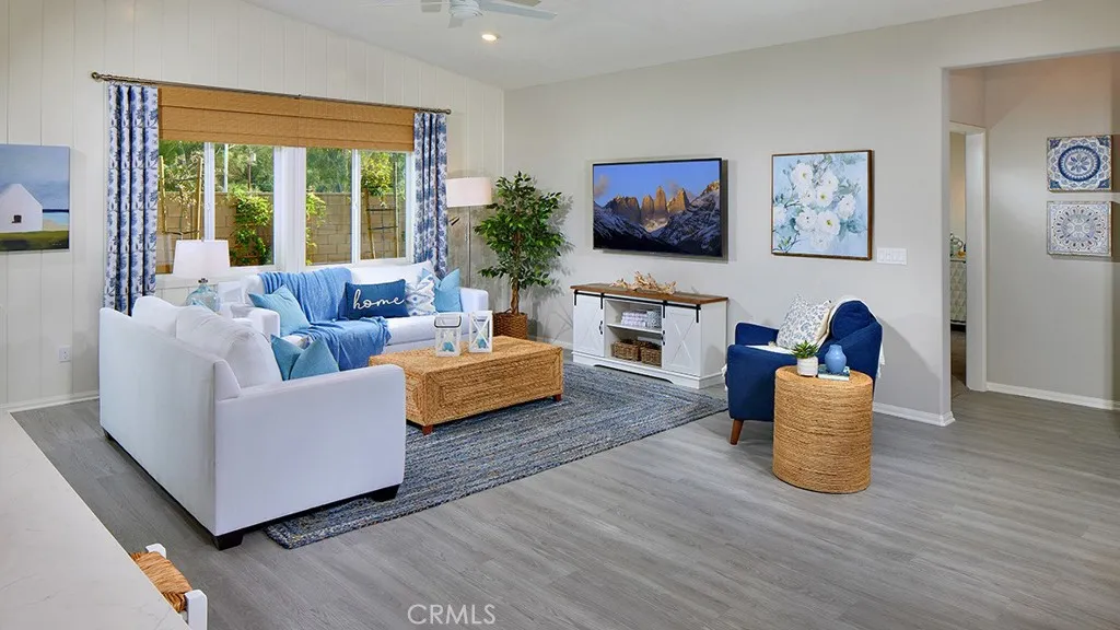 23239 Copa De Oro Court, Wildomar, California 92595 home-pic-4